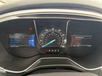 2016 Ford Fusion SE - Photo 8 - Flint, MI 48503