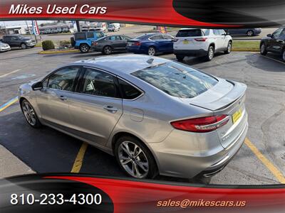 2020 Ford Fusion Titanium   - Photo 9 - Flint, MI 48503