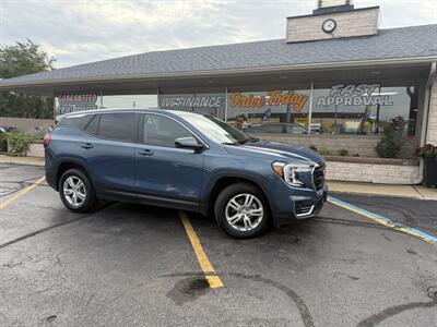 2024 GMC Terrain SLE   - Photo 3 - Flint, MI 48503