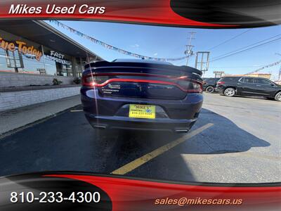 2016 Dodge Charger SXT   - Photo 5 - Flint, MI 48503