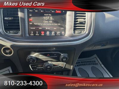 2016 Dodge Charger SXT   - Photo 12 - Flint, MI 48503