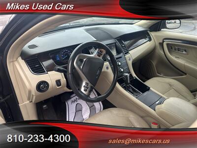 2015 Ford Taurus Limited   - Photo 8 - Flint, MI 48503