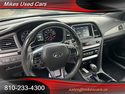 2018 Hyundai SONATA SEL - Photo 14 - Flint, MI 48503