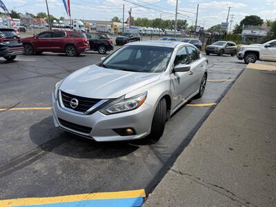 2017 Nissan Altima 2.5 SV - Photo 4 - Flint, MI 48503