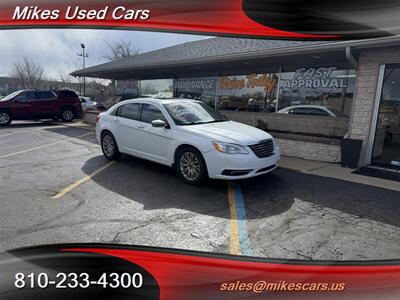 2012 Chrysler 200 Limited   - Photo 1 - Flint, MI 48503