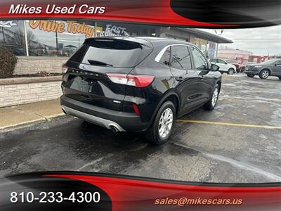 2020 Ford Escape SE - Photo 12 - Flint, MI 48503
