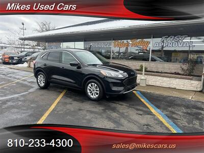 2020 Ford Escape SE - Photo 2 - Flint, MI 48503