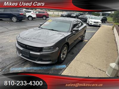 2015 Dodge Charger SXT   - Photo 2 - Flint, MI 48503