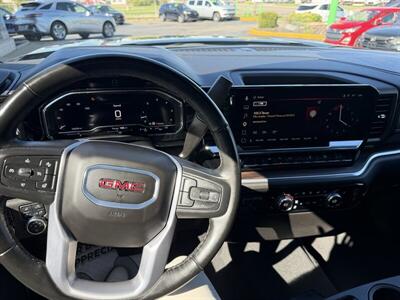 2025 GMC Sierra 1500 SLT   - Photo 12 - Flint, MI 48503