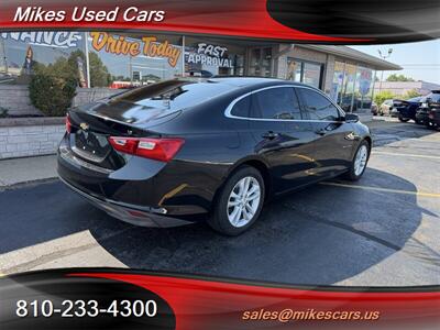 2017 Chevrolet Malibu LT   - Photo 5 - Flint, MI 48503