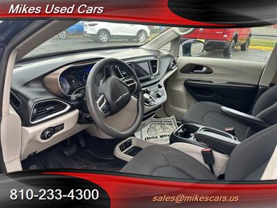 2018 Chrysler Pacifica Touring Plus   - Photo 20 - Flint, MI 48503