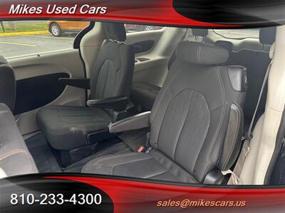 2018 Chrysler Pacifica Touring Plus   - Photo 22 - Flint, MI 48503