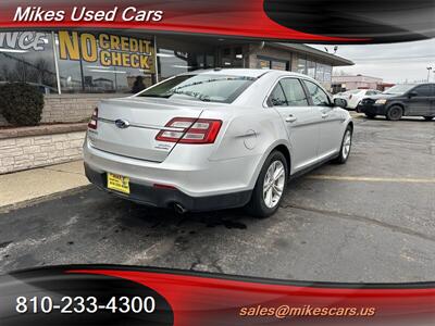2015 Ford Taurus SEL   - Photo 22 - Flint, MI 48503