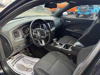 2017 Dodge Charger SXT - Photo 10 - Flint, MI 48503