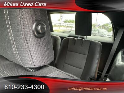 2017 Ford Explorer XLT   - Photo 10 - Flint, MI 48503