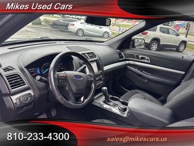 2017 Ford Explorer XLT   - Photo 7 - Flint, MI 48503