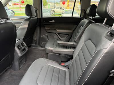 2022 Volkswagen Atlas V6 SEL 4Motion - Photo 10 - Flint, MI 48503