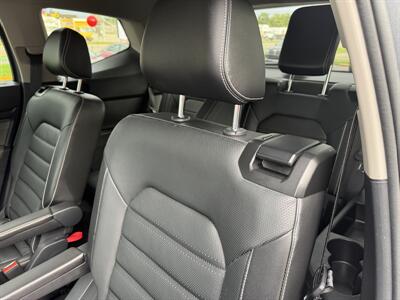 2022 Volkswagen Atlas V6 SEL 4Motion - Photo 9 - Flint, MI 48503