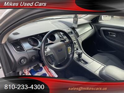 2010 Ford Taurus SEL   - Photo 76 - Flint, MI 48503