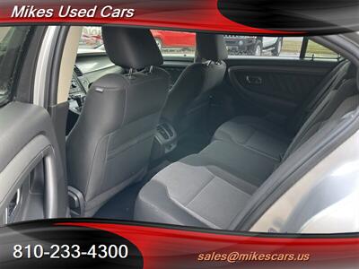 2010 Ford Taurus SEL   - Photo 77 - Flint, MI 48503