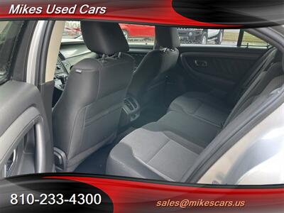 2010 Ford Taurus SEL   - Photo 57 - Flint, MI 48503