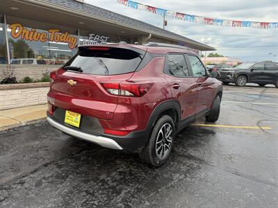 2025 Chevrolet Trailblazer LT   - Photo 5 - Flint, MI 48503
