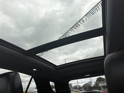 2020 Chevrolet Equinox Premier   - Photo 16 - Flint, MI 48503