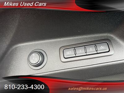 2020 Chevrolet Equinox Premier   - Photo 14 - Flint, MI 48503