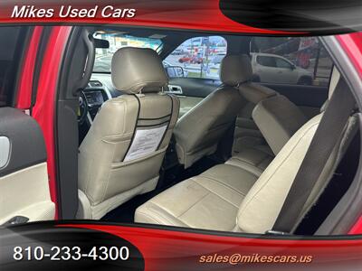 2015 Ford Explorer XLT   - Photo 8 - Flint, MI 48503
