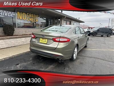2013 Ford Fusion SE   - Photo 8 - Flint, MI 48503