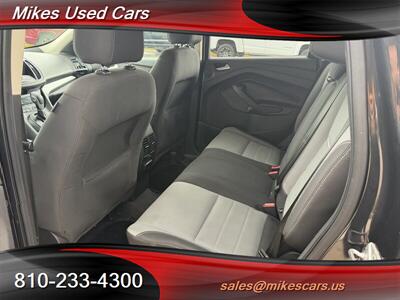 2014 Ford Escape - Photo 8 - Flint, MI 48503