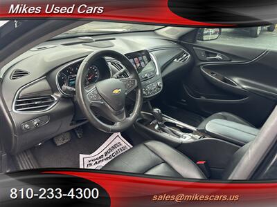 2017 Chevrolet Malibu Premier   - Photo 10 - Flint, MI 48503