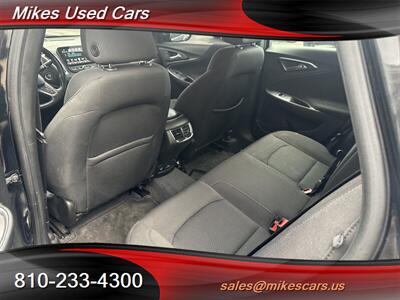 2018 Chevrolet Malibu LT   - Photo 17 - Flint, MI 48503