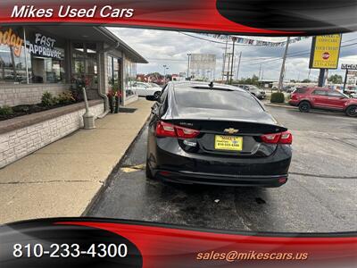 2018 Chevrolet Malibu LT   - Photo 11 - Flint, MI 48503