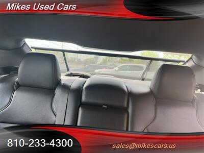2017 Ford Taurus Limited   - Photo 12 - Flint, MI 48503