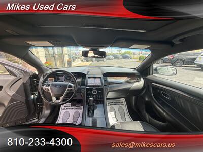 2017 Ford Taurus Limited   - Photo 13 - Flint, MI 48503