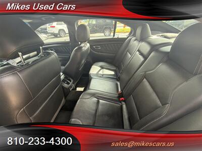 2017 Ford Taurus Limited   - Photo 9 - Flint, MI 48503