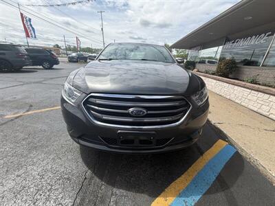 2017 Ford Taurus Limited   - Photo 2 - Flint, MI 48503