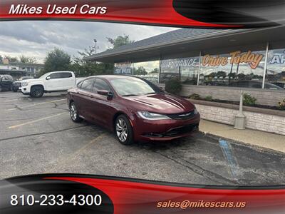 2016 Chrysler 200 S - Photo 6 - Flint, MI 48503