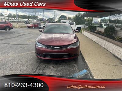 2016 Chrysler 200 S   - Photo 31 - Flint, MI 48503