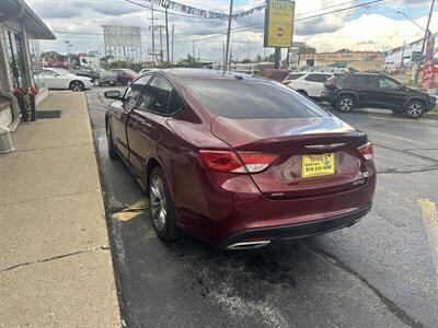 2016 Chrysler 200 S - Photo 56 - Flint, MI 48503