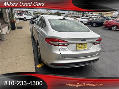 2017 Ford Fusion SE   - Photo 6 - Flint, MI 48503