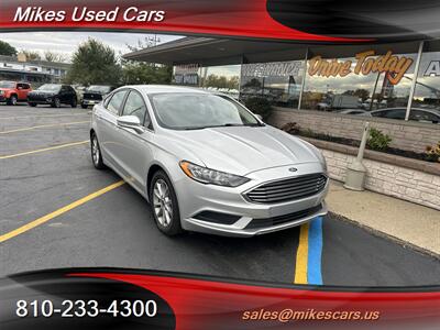 2017 Ford Fusion SE   - Photo 2 - Flint, MI 48503