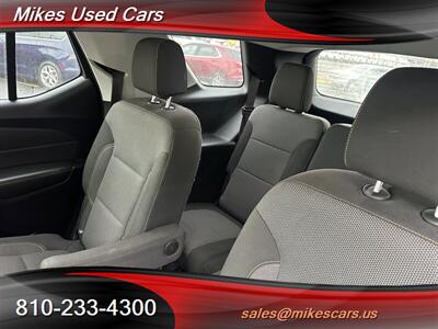 2019 Chevrolet Traverse LT Cloth   - Photo 11 - Flint, MI 48503