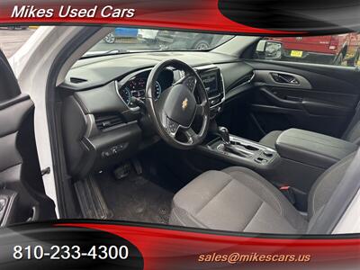 2019 Chevrolet Traverse LT Cloth   - Photo 14 - Flint, MI 48503