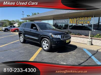 2012 Jeep Grand Cherokee Laredo   - Photo 2 - Flint, MI 48503