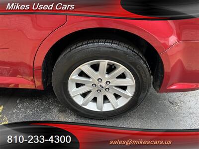 2012 Ford Flex SEL   - Photo 8 - Flint, MI 48503