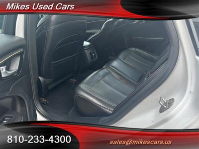 2015 Chrysler 200 C - Photo 30 - Flint, MI 48503