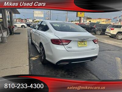 2015 Chrysler 200 C   - Photo 51 - Flint, MI 48503