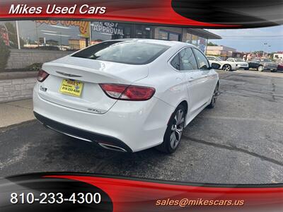 2015 Chrysler 200 C   - Photo 11 - Flint, MI 48503